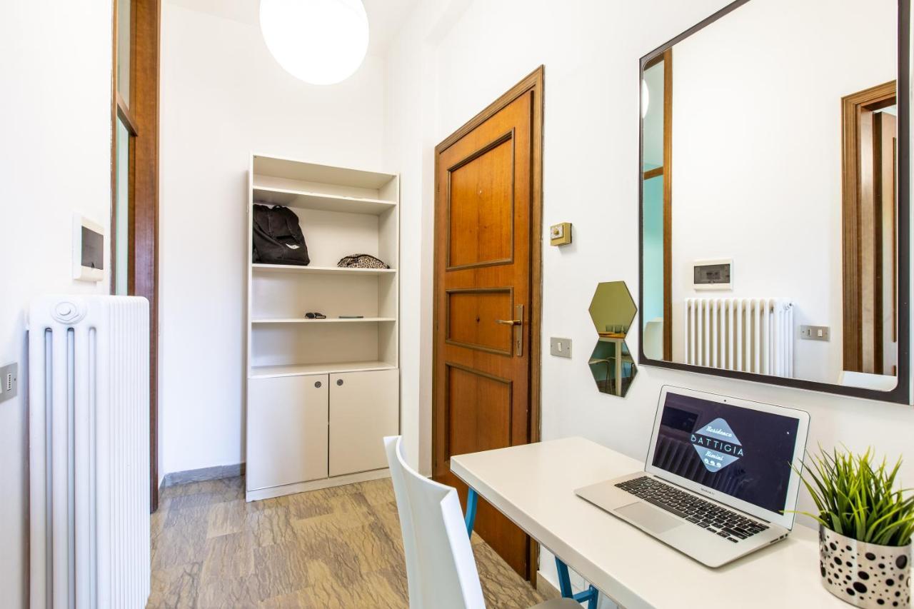 Battigia Rimini - Appartamenti Vacanze ภายนอก รูปภาพ